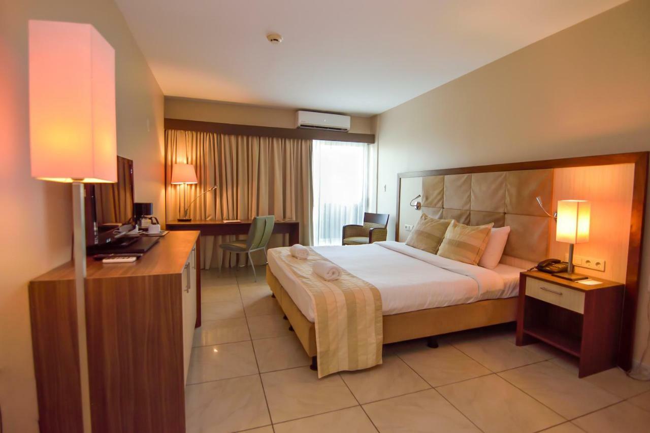 Queens Hotel Paramaribo Kültér fotó